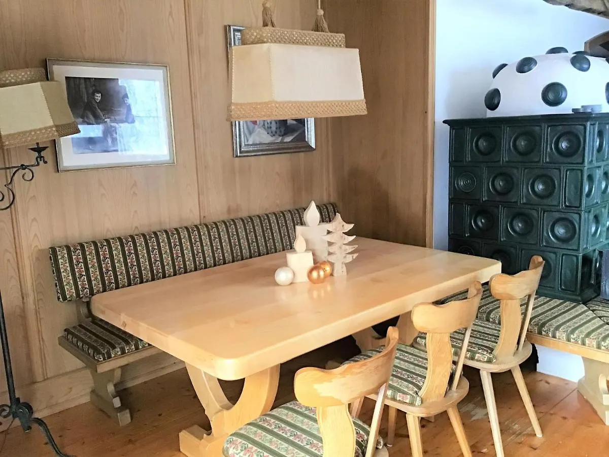 別荘 Ferienhaus Wind ザールバッハ・ヒンターグレム